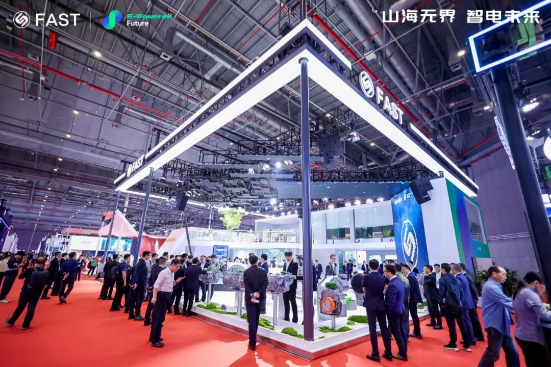 241745466086582330.jpg 網(wǎng)站2_1.jpg